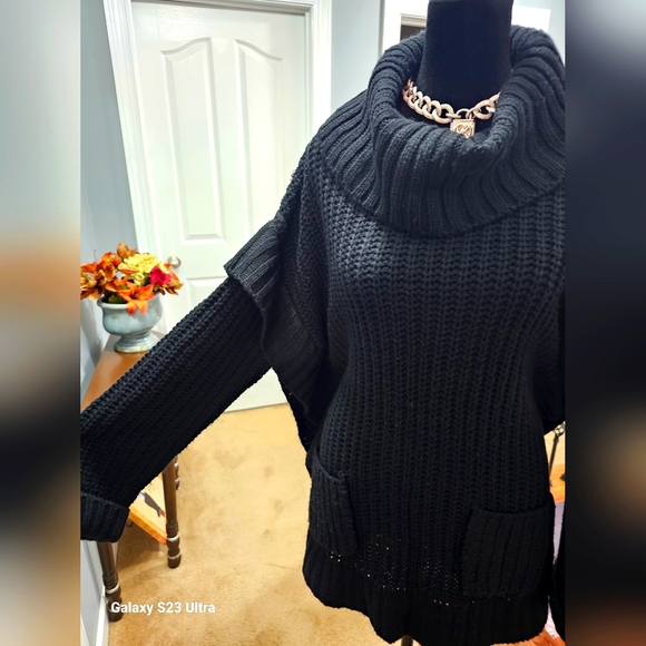 NEW DIRECTION Round Hem Tunic Sweater - Picture 3 of 7